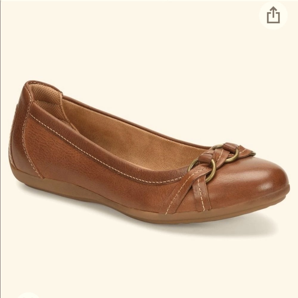 Comfortiva Maloree Cognac Flats